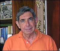 Óscar Arias